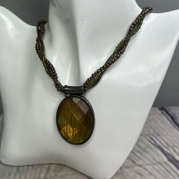 Laura Ashley Necklace Yellow Gold Faceted Stone Layered Chain Silver Tone - Picture 3 of 8